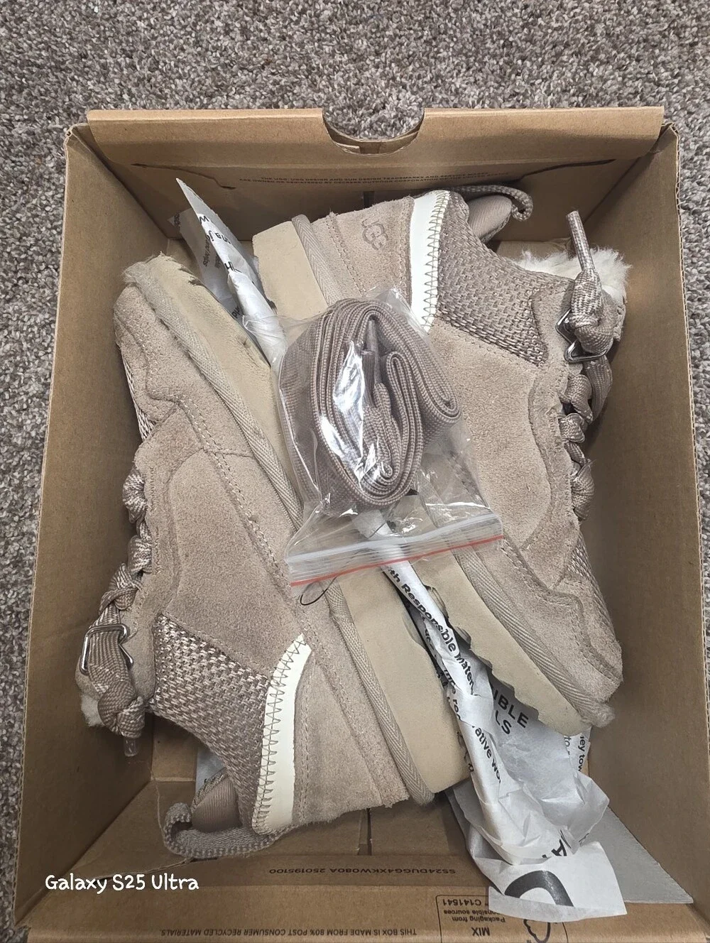 UGG soft taupe